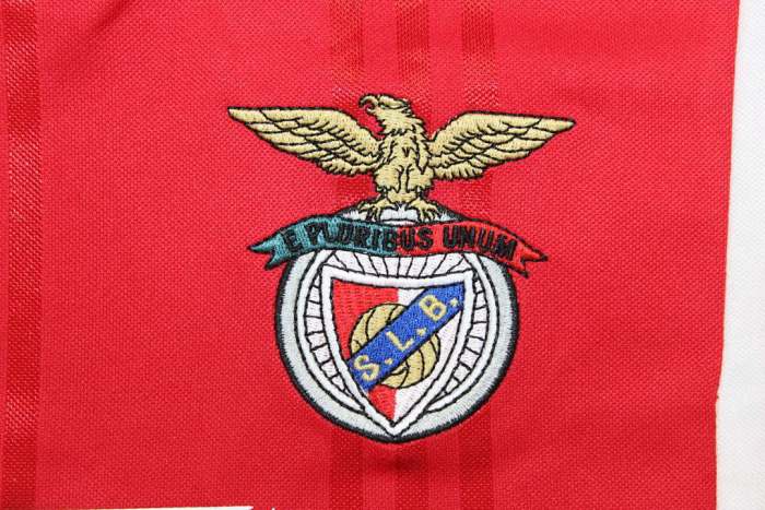 Retro Jersey 1997-1998 SL Benfica NUNO GOMES 21 Home Soccer Jersey Vintage Football Shirt