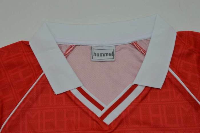 Retro Jersey 1990 SL Benfica 9 Home Soccer Jersey Vintage Football Shirt
