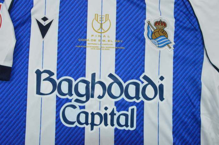with Front Lettering+Copa De Rey Patch Fan Version 2025-2026 Real Sociedad copa de rey final Home Soccer Jersey Football Shirt