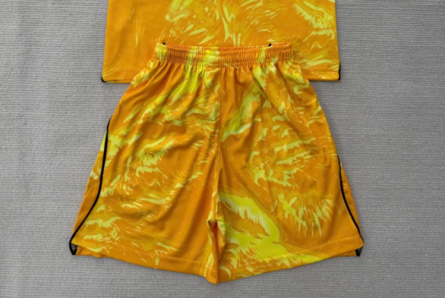 Fan Version 2026 England Yellow Goalkeeper Soccer Shorts Football Shorts