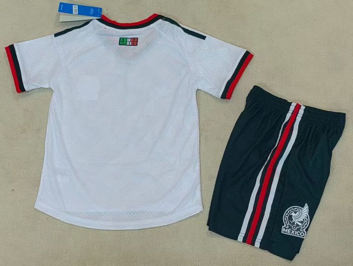 Player Version Youth Uniform Kids Kit 2026 Mexico Away White Soccer Jersey Shorts Child Football Set