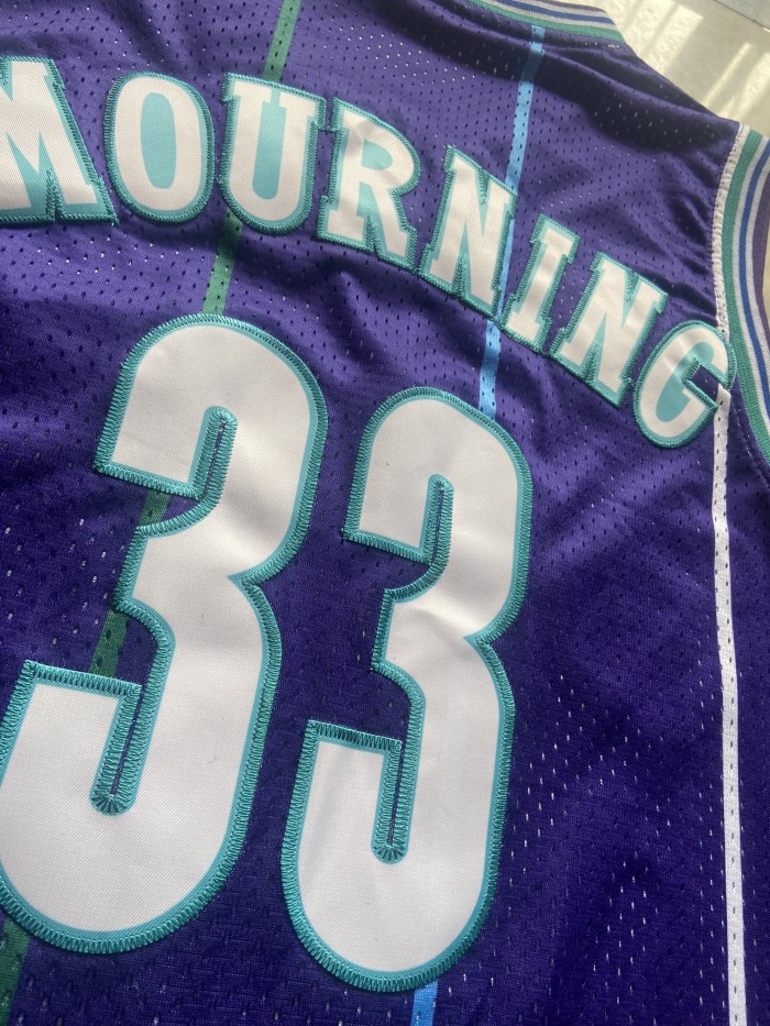 Mitchell&ness 1992-93 Charlotte Hornets MOURNING 33 Purple Basketball Shirt Adult NBA Jersey