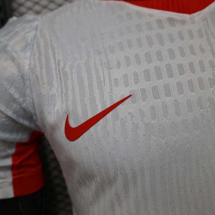 Player Version Poland 2026 Home Soccer Jersey Football Shirt