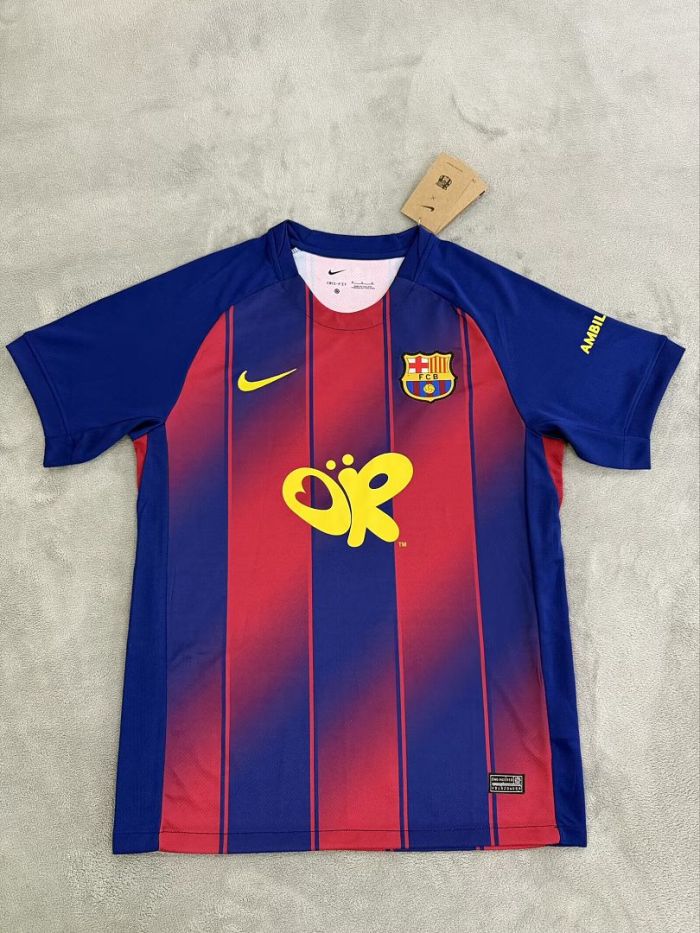 OR Version Barca Camisetas de Futbol Fans Version 2025-2026 Barcelona X Olivia Rodrigo Home Soccer Jersey
