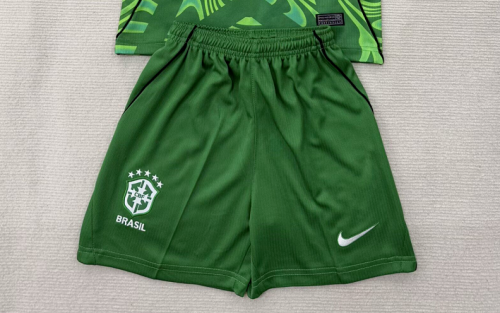 Fan Version 2026 Brazil Green Goalkeeper Soccer Shorts Brasil Football Shorts