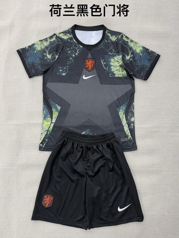 Youth Uniform Kids Kit 2026 Netherlands Black Goalkeeper Soccer Jersey Shorts Child Football Set