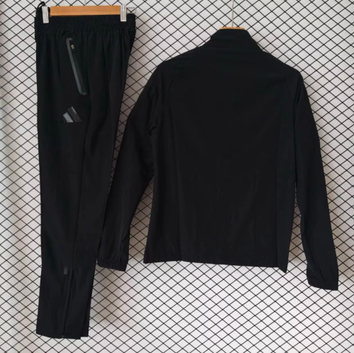 2026-2027 Juventus Black Soccer Windbreaker Tracksuit Jacket Football Jacket and Pants