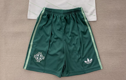Fan Version 2025-2026 Northern Ireland Away Green Soccer Shorts Football Shorts