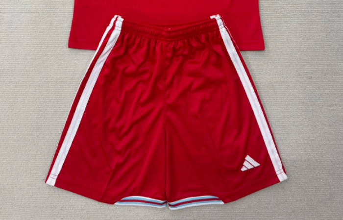Fan Version 2026-2027 Chicago Fire Home Soccer Shorts Football Shorts