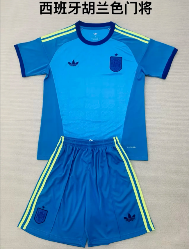 Youth Uniform Kids Kit 2026 Spain Sky Blue Goalkeeper Soccer Jersey Shorts Child Football Set