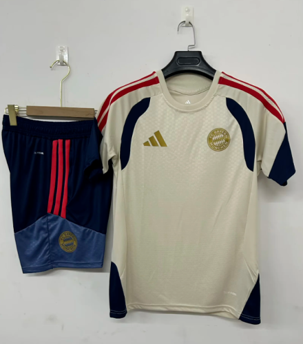 Adult Uniform 2026-2027 Bayern Munich Grey Soccer Training Jersey and Shorts Football Kits