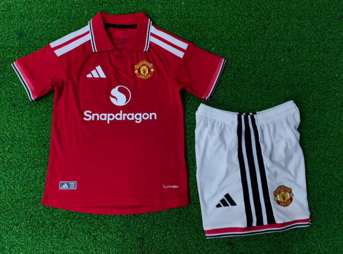 Player Version Youth Uniform Kids Kit 2026-2027 Manchester United Home Soccer Jersey Shorts Child Football Set