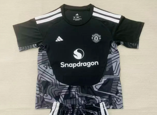 Fans Version 2026-2027 Manchester United Black Goalkeeper Soccer Jersey Man United Football Shirt