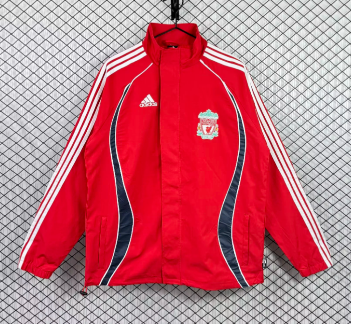 Retro Jacket 2006-2007 Liverpool Red Soccer Windbreaker Jacket Football Jacket