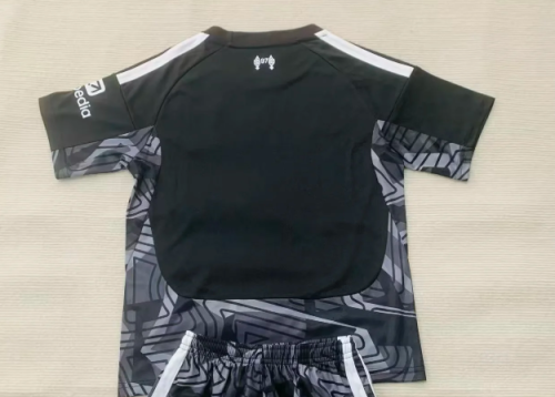 Fan Version 2026-2027 Liverpool Black Goalkeeper Soccer Jersey Football Shirt