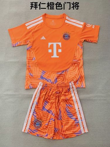 Youth Uniform Kids Kit 2026-2027 Bayern Munich Orange Goalkeeper Soccer Jersey Shorts Child Football Set