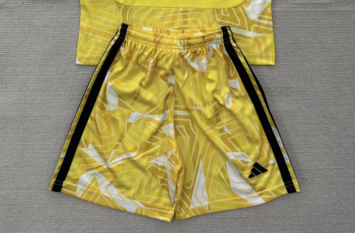 Fan Version 2026-2027 Arsenal Yellow Goalkeeper Soccer Shorts Football Shorts