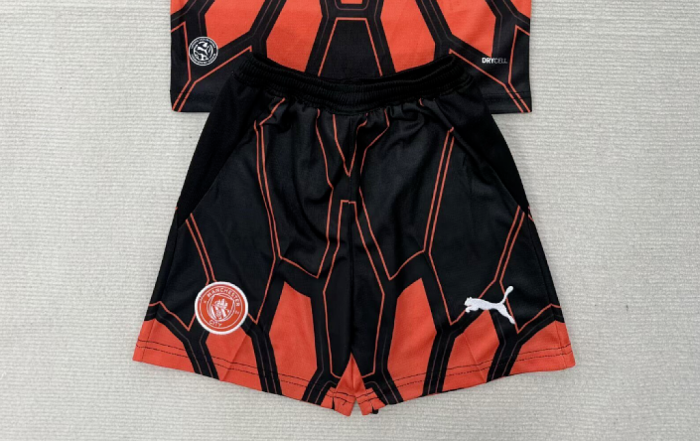 Fan Version 2026-2027 Manchester City Orange Goalkeeper Soccer Shorts Football Shorts