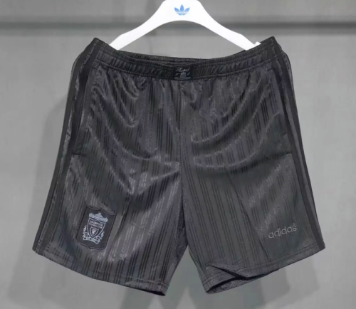 Retro Shorts 1995-1996 Liverpool Black Soccer Shorts Vintage Football Shorts