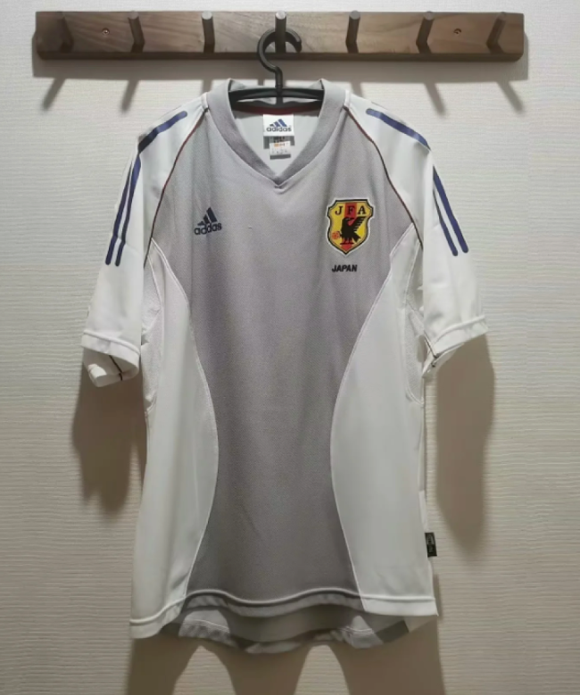 Retro Jersey 2002 Japan Away White Soccer Jersey Vintage Football Shirt