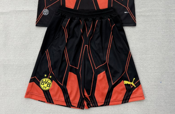 Fan Version 2026-2027 Dortmund Goalkeeper Soccer Shorts BVB Football Shorts