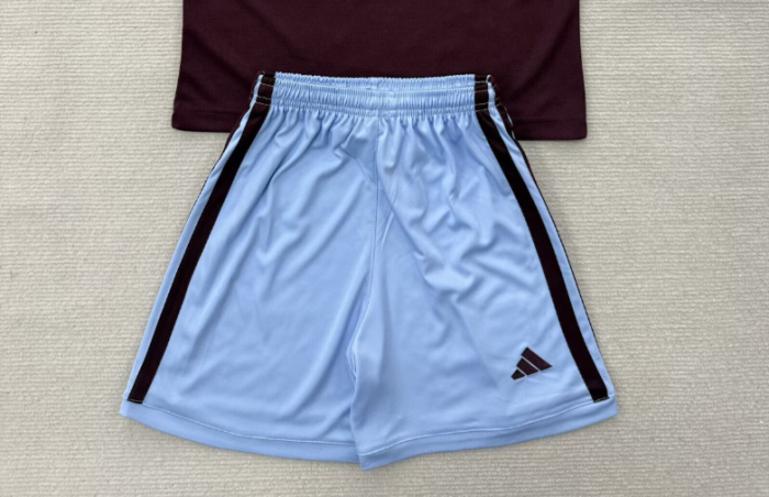 Fan Version 2026-2027 Aston Villa Home Soccer Shorts Football Shorts