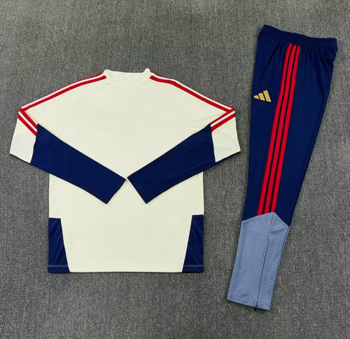 2026-2027 Bayern Munich Light Yellow Soccer Training Sweater and Pants Football Kit