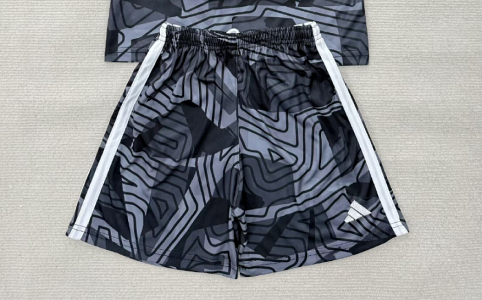 Fan Version 2026-2027 Arsenal Black Goalkeeper Soccer Shorts Football Shorts