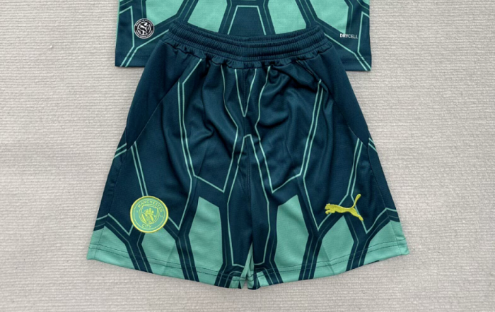 Fan Version 2026-2027 Manchester City Green Goalkeeper Soccer Shorts Football Shorts