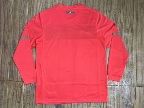 Long Sleeve Retro Jersey Portugal 2010 Home Soccer Jersey Vintage Football Shirt