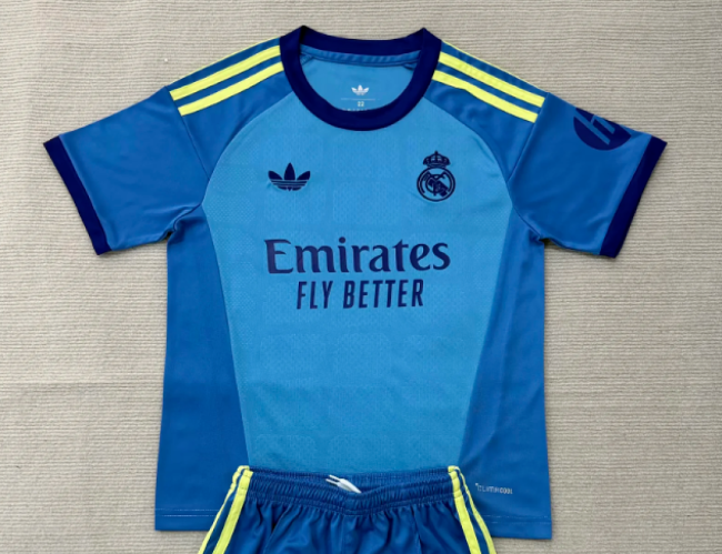 Fan Version 2026-2027 Real Madrid Blue Goalkeeper Soccer Jersey Real Football Shirt