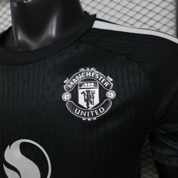 Player Version 2026-2027 Manchester United Black Goalkeeper Soccer Jersey Football Shirt