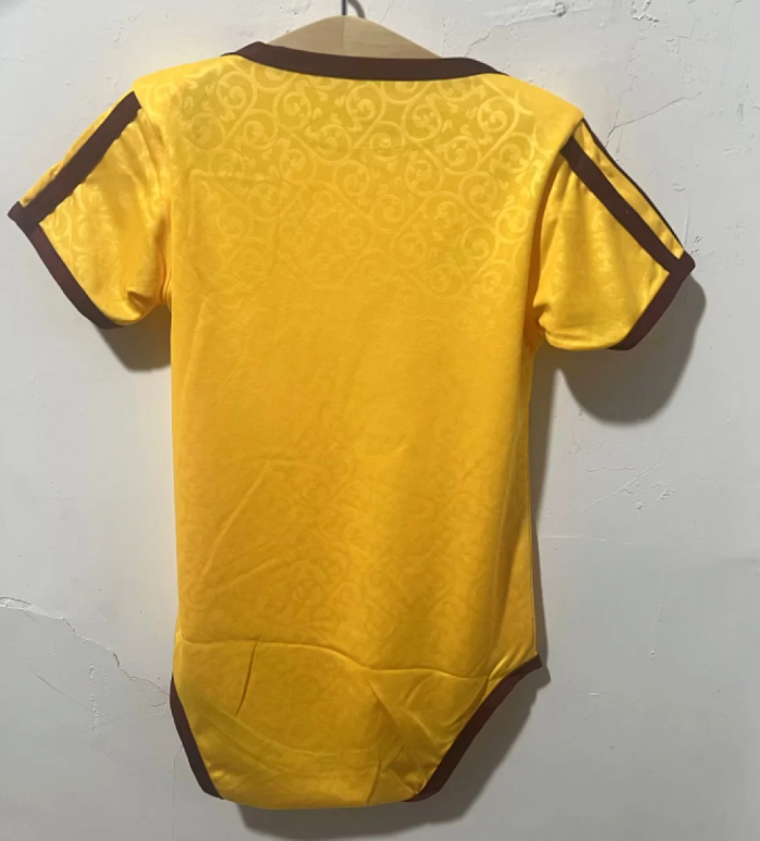 Baby Cloth 2026-2027 Spain Yellow Soccer Jersey Baby Onesies