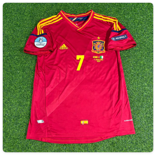 with Front Lettering+Euro Patch Retro Jersey 2012 Spain David Villa 7 Home Soccer Jersey Vintage Camiseta de España Football Shirt
