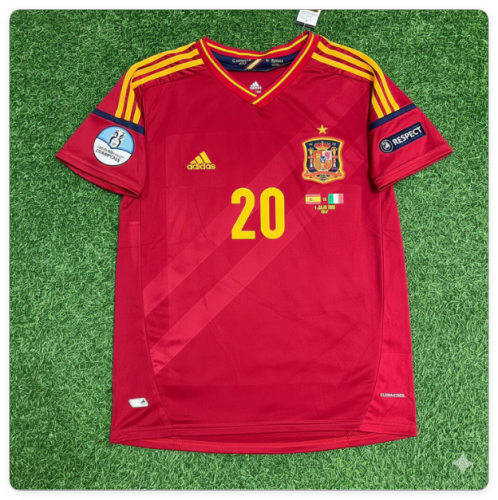with Front Lettering+World Cup Patch Retro Jersey Spain 2010 Santi Cazorla 20 Home Soccer Jersey Vintage Football Shirt