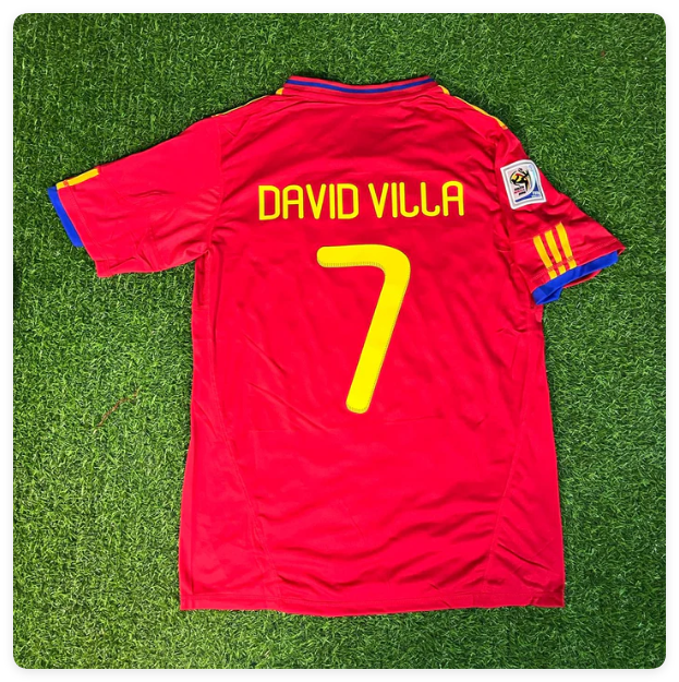 with World Cup Patch Retro Jersey Spain 2010 David Villa 7 Home Soccer Jersey Vintage Football Shirt
