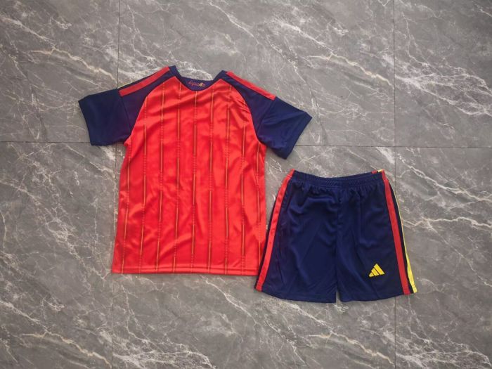with 2 Stars Youth Uniform Kids Kit 2026 Spain Home Soccer Jersey Shorts Child Football Set