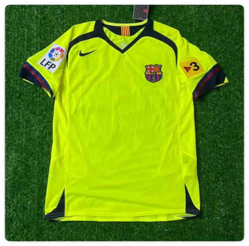 with TV3+big LFP Patch Retro Jersey 2005-2006 Barcelona Away Green Soccer Jersey