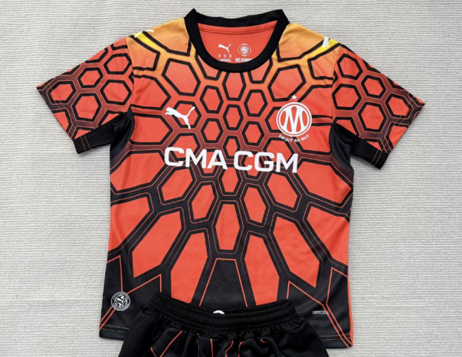 Fan Version 2026-2027 Olympique de Marseille Orange Goalkeeper Soccer Jersey Football Shirt