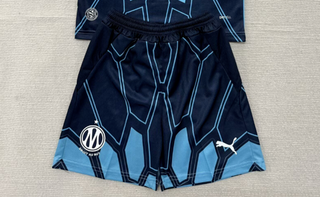 Fan Version 2026-2027 Marseille Blue Goalkeeper Soccer Shorts Football Shorts