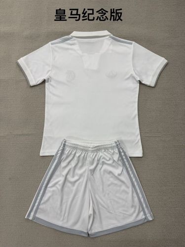 Youth Uniform Kids Kit 2026-2027 Real Madrid 125th Anniversary Black/Grey Soccer Jersey Shorts Child Football Set