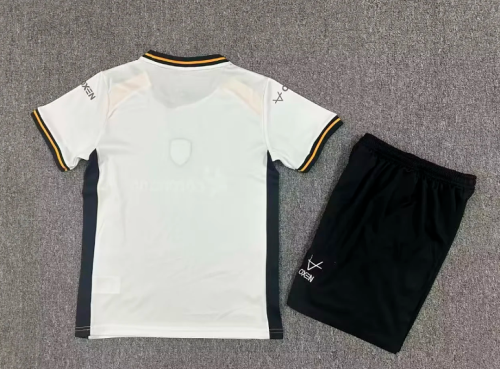 Youth Uniform Kids Kit 2026-2027 HULL CITY Away White Soccer Jersey Shorts Child Football Set