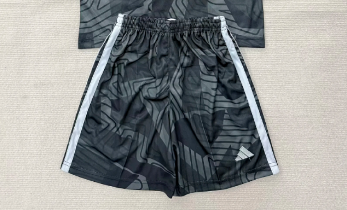 Fan Version 2026-2027 Celtic Black Goalkeeper Soccer Shorts Football Shorts