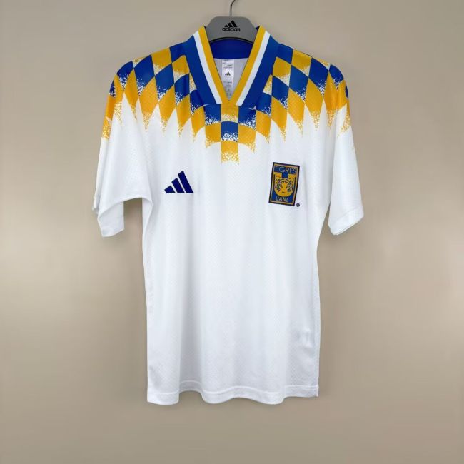 Fan Version 2026-2027 Tigres UANL White Retro Model Soccer Jersey Football Shirt
