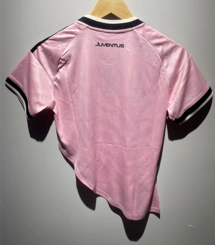 Women 2026-2027 Juventus Away Pink Crop Soccer Shirt Girl JV Football Jersey