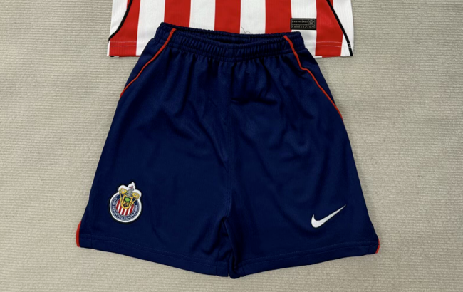 Fan Version 2026-2027 Chivas Home Soccer Shorts Football Shorts