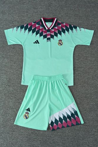 Adult Uniform 2026-2027 Real Madrid Green Retro Model Soccer Training Jersey and Shorts Football Kits