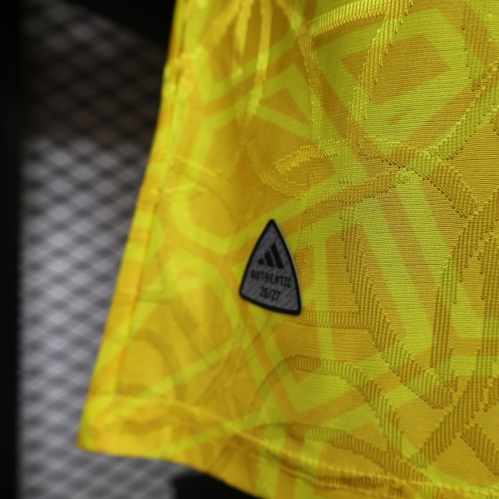 Player Version 2026-2027 Real Madrid Yellow Goalkeeper Soccer Jersey Real Football Shirt