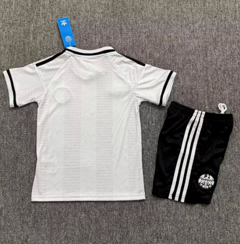 Youth Uniform Kids Kit 2026-2027 Eintracht Frankfurt Away White Soccer Jersey Shorts Child Football Set