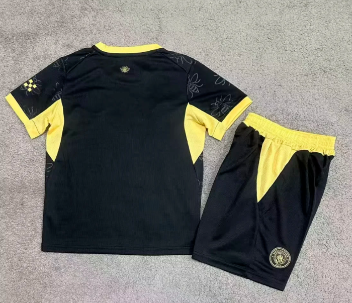 Youth Uniform Kids Kit 2026-2027 Manchester City Away Black Soccer Jersey Shorts Child Football Set